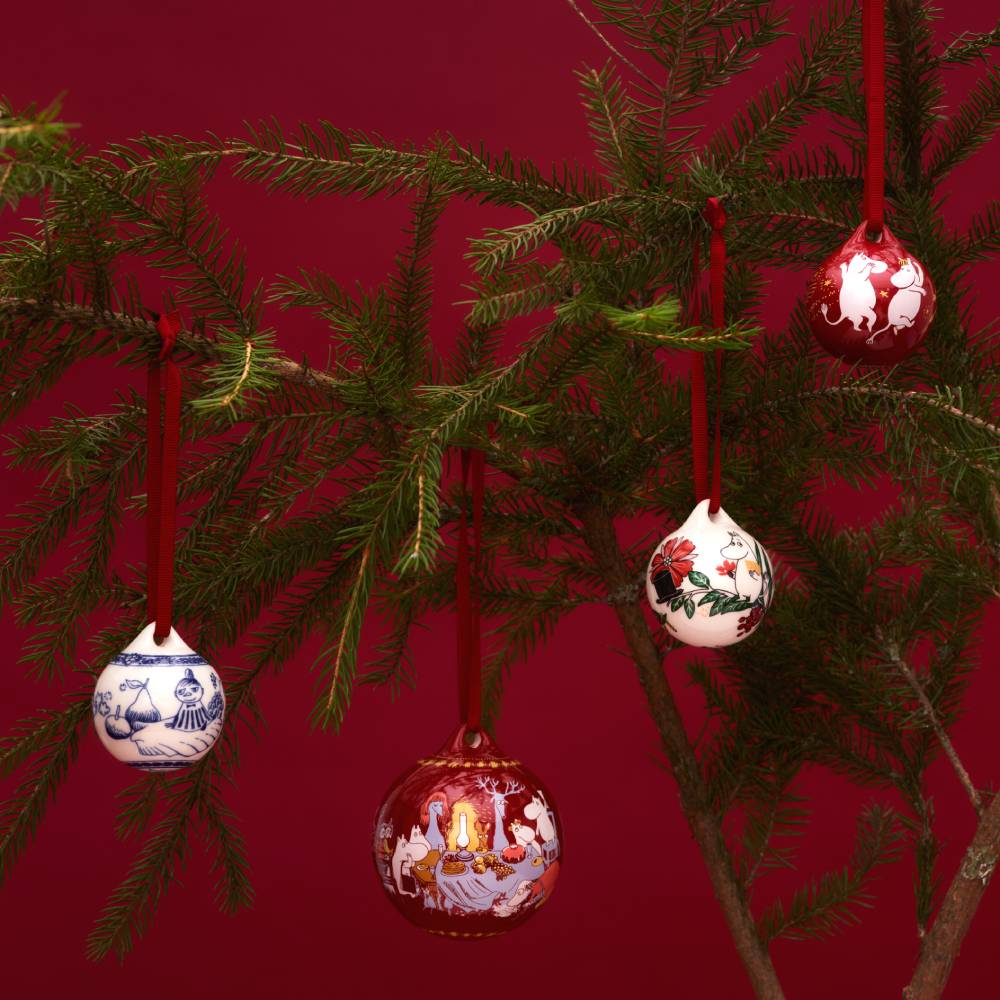 Bombka porcelanowa 2025 Festive Moments - Moomin Arabia - Image 5