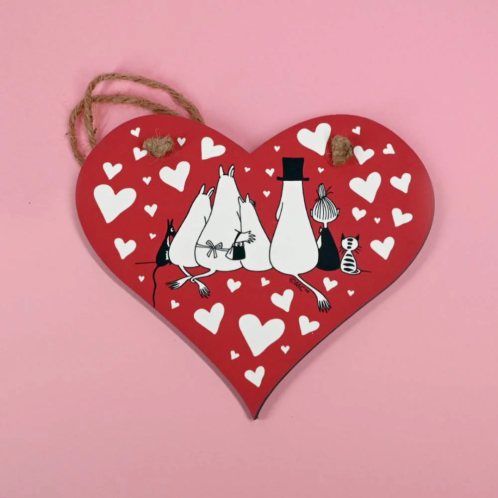 Drewniana zawieszka na drzwi Love Family - The Official Moomin Shop - Image 3