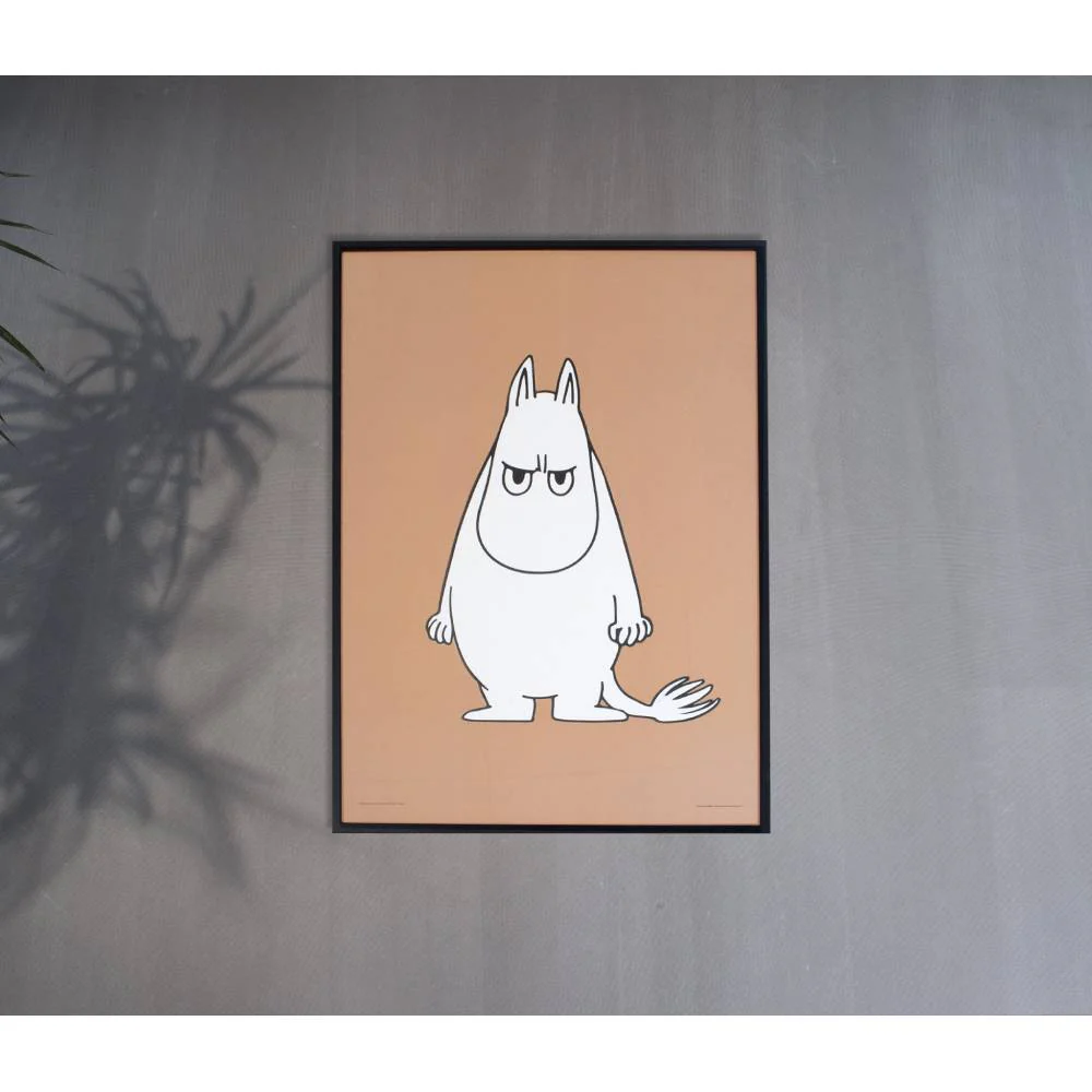 Plakat Niezadowolony Muminek 30x40cm - beżowy Nordicbuddies - Image 4