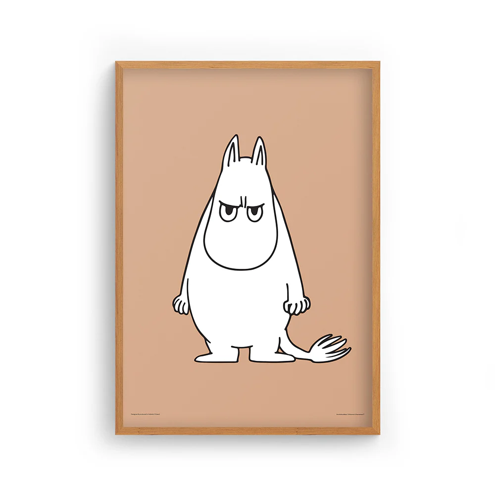 Plakat Niezadowolony Muminek 50x70cm - beżowy Nordicbuddies - Image 3